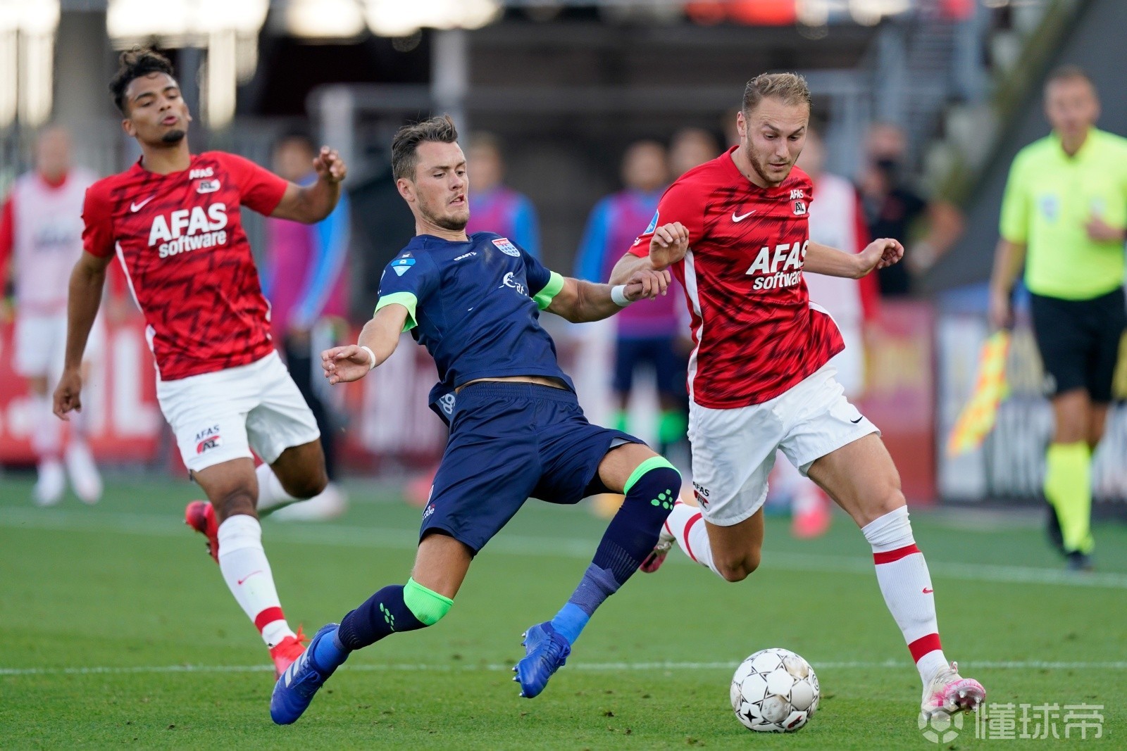 乐鱼官网-辽宁本钢迎意甲关键赛，赛后绝杀压哨，更衣室稳定，医务组通报恢复-乐鱼官网